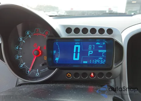 2015 Chevrolet Sonic Lt Auto z USA, uszkodzony, nr VIN 1G1JC5SH3F4130960